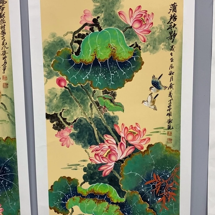 手绘作品等多种形式进行