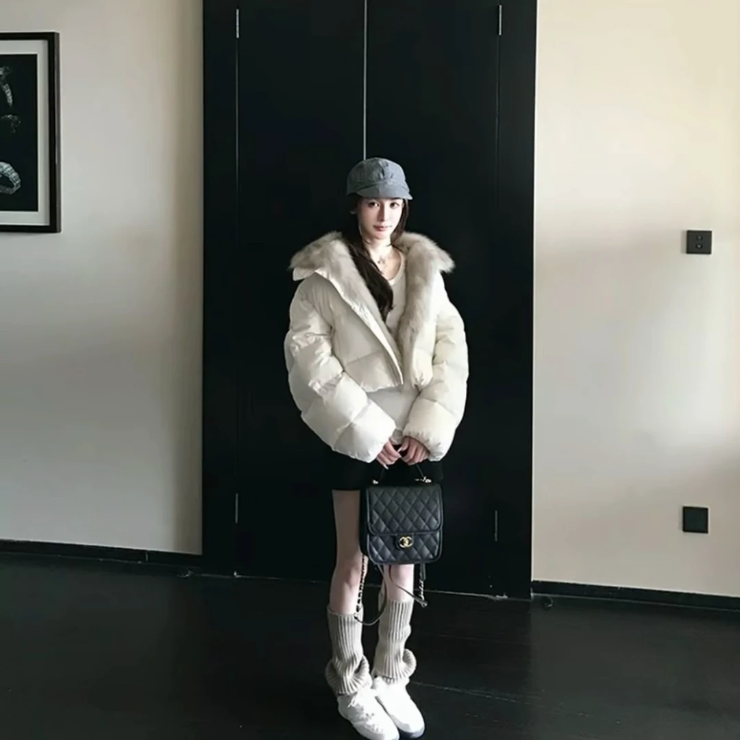 COCO皮草"轻绒欧包"三星安心95白鹅绒~三防超蓬松狐狸毛羽绒服