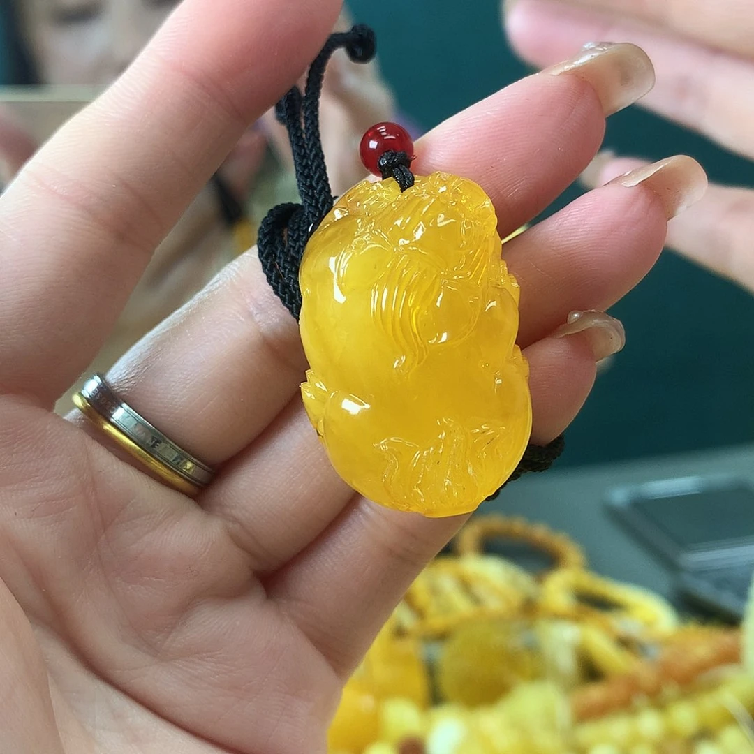 琥珀珠宝奇石未镶嵌@****?