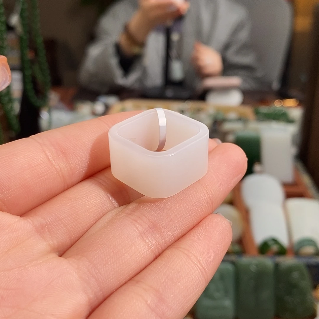 和田玉未镶嵌吊坠(不含链)戒指17-18圈口