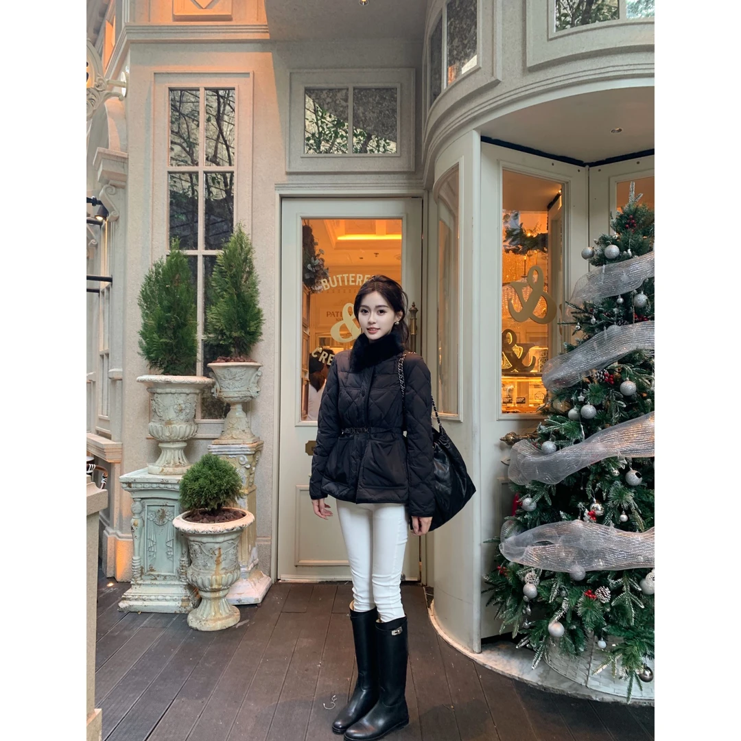 NOREA 「蒙蒙」白鹅绒毛领修身女士收腰羽绒服 NU1039