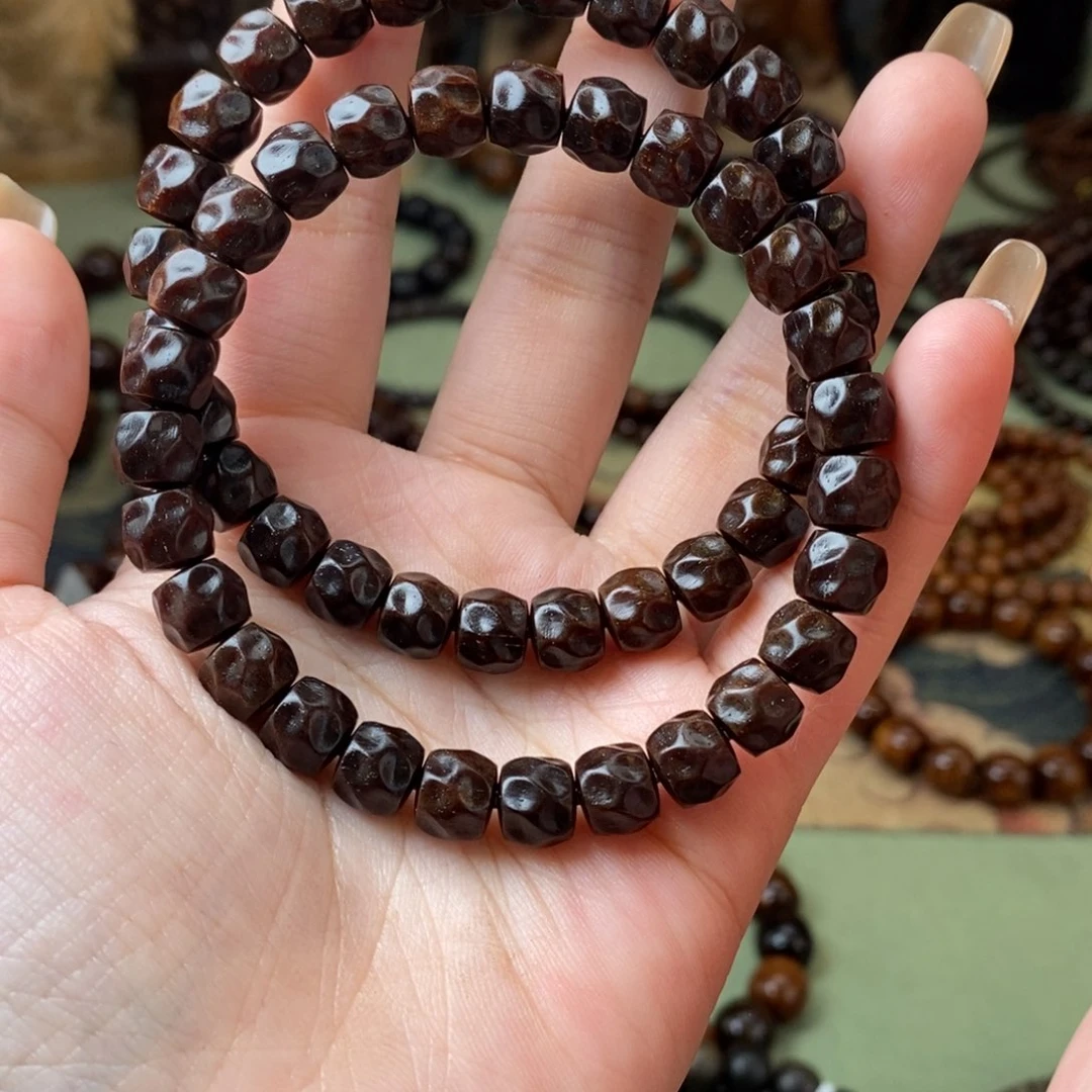 贡木手串/手链黑果冻无相精品838