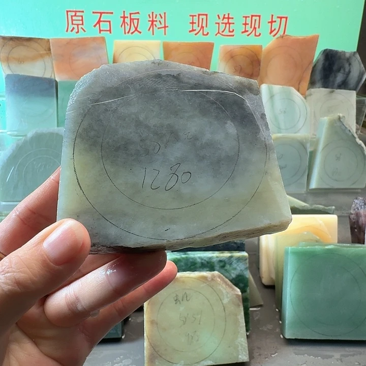 虫***飞定制和田玉手镯定制