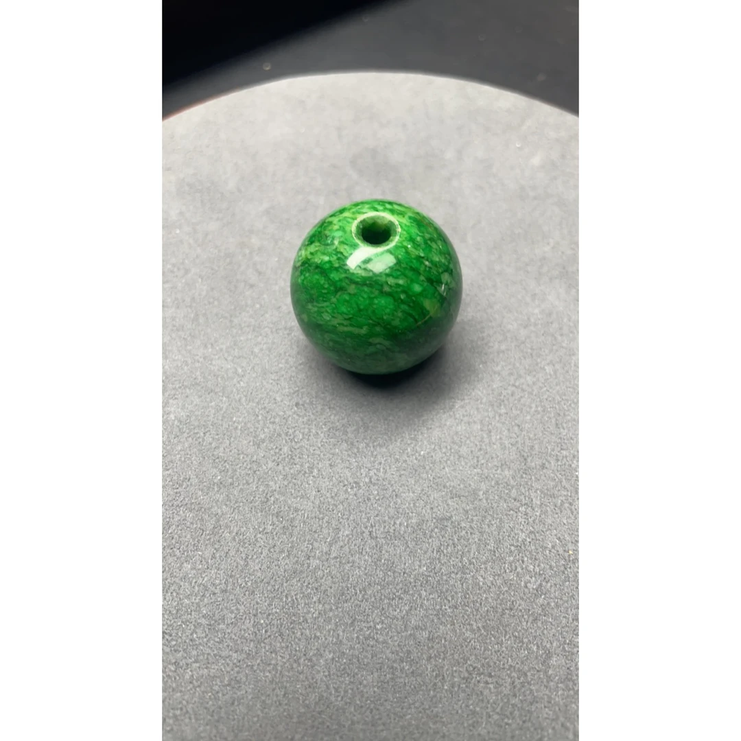 184精品30mm绿色琉璃锁骨珠