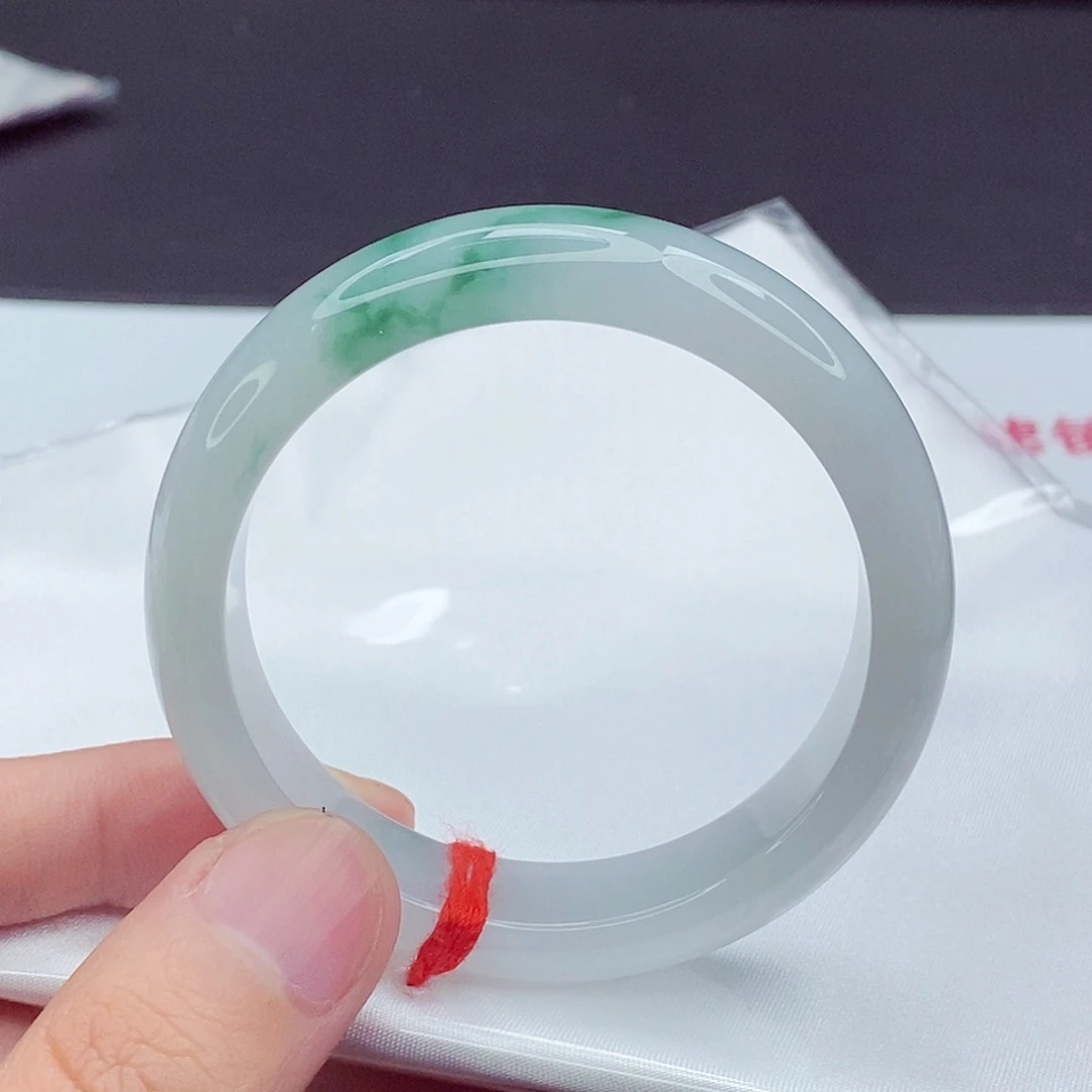 翡翠未镶嵌手镯52.8圈口