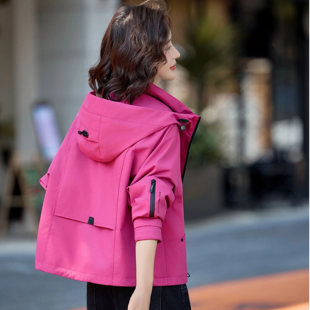 巨好看的玫红色外套女春秋2025新款今年流行爆款风衣短款减龄上衣