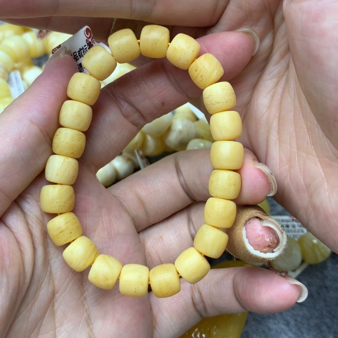 琥珀未镶嵌珠宝奇石39
