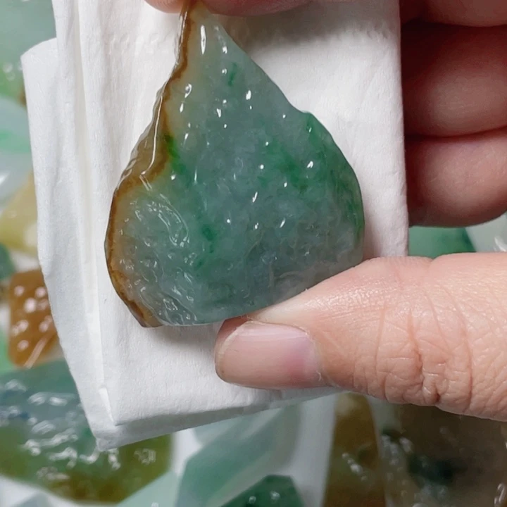 定制翡翠未镶嵌包工
