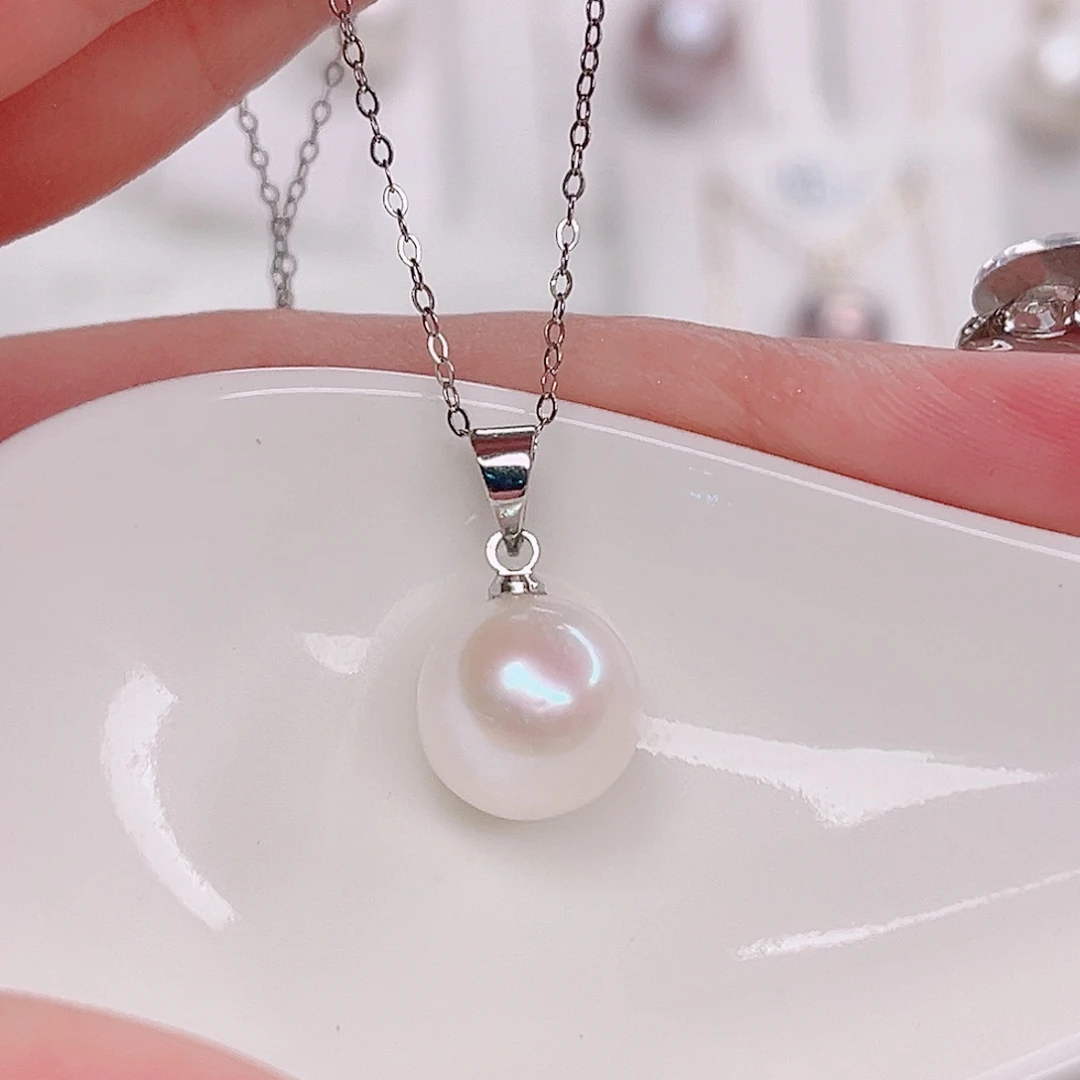 淡水珍珠吊坠(赠链)未镶嵌