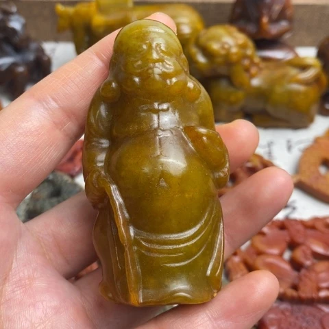 蛇纹石玉未镶嵌颈饰30