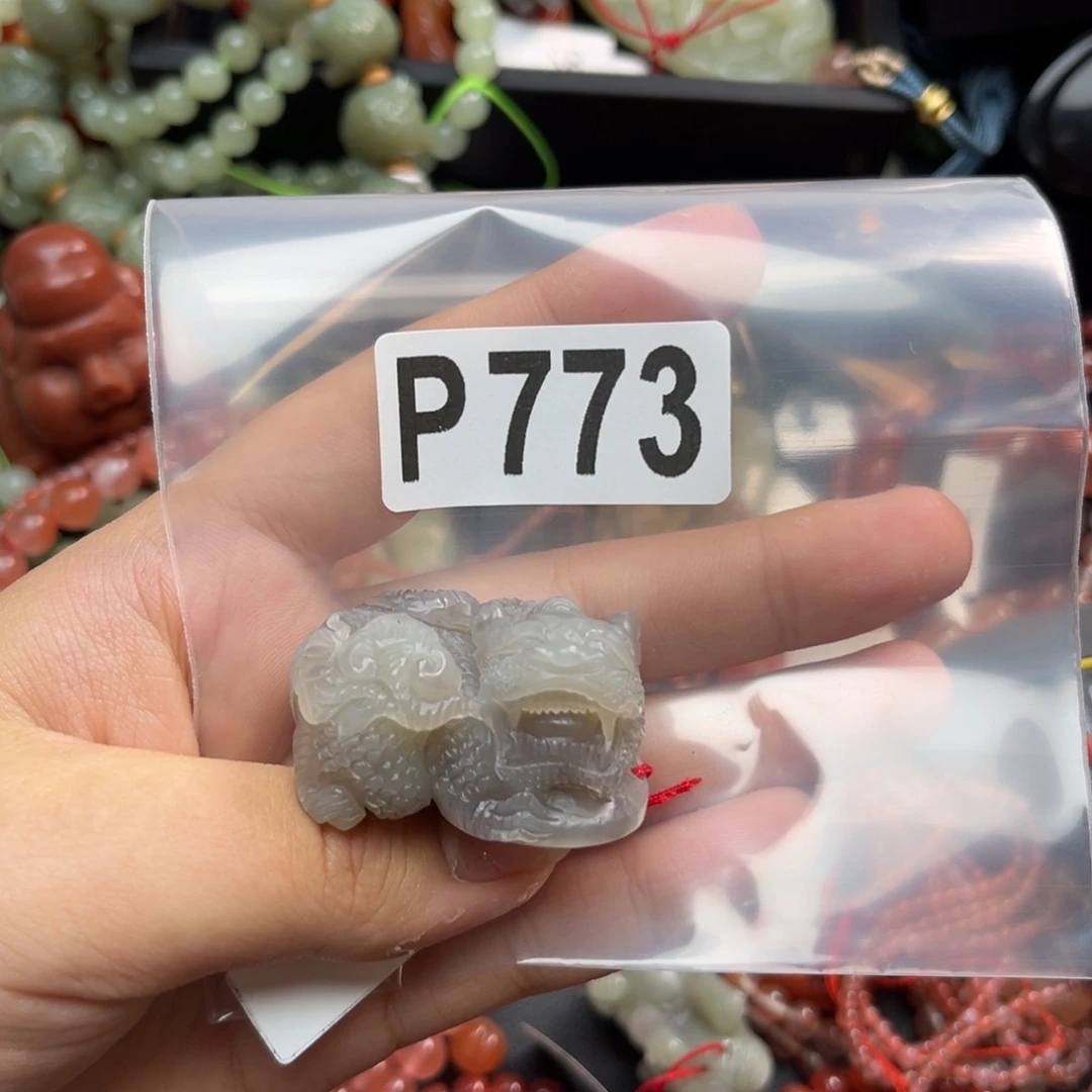 和田玉未镶嵌珠宝奇石晶*呢