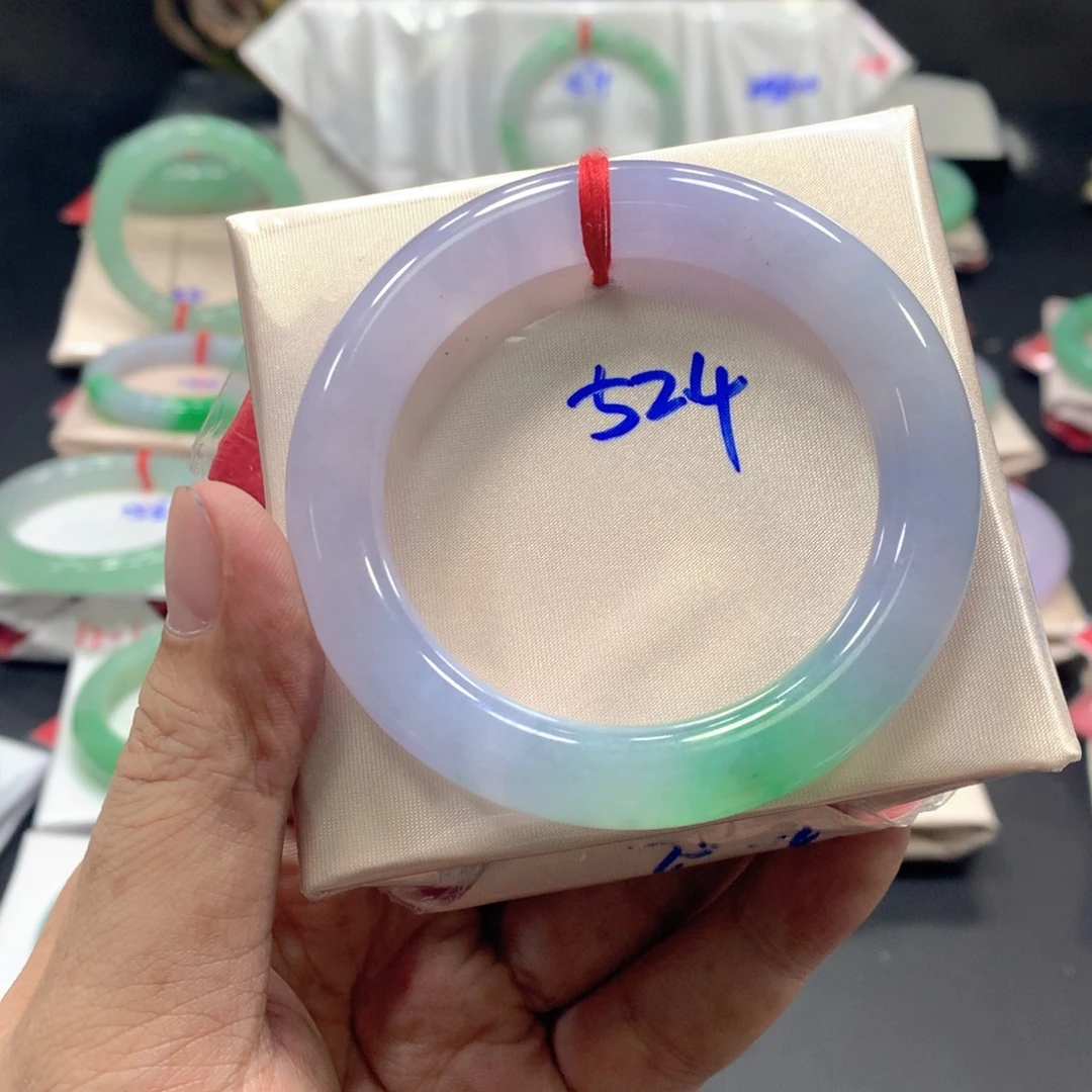 翡翠未镶嵌手镯翡翠