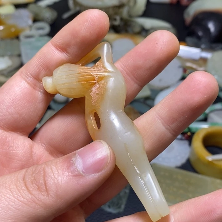 颈饰未镶嵌和田玉