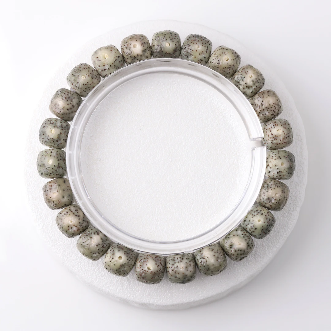 S8689-3【冰花无相】灰冰针尖星纯手工雕刻星月菩提单圈文玩手串