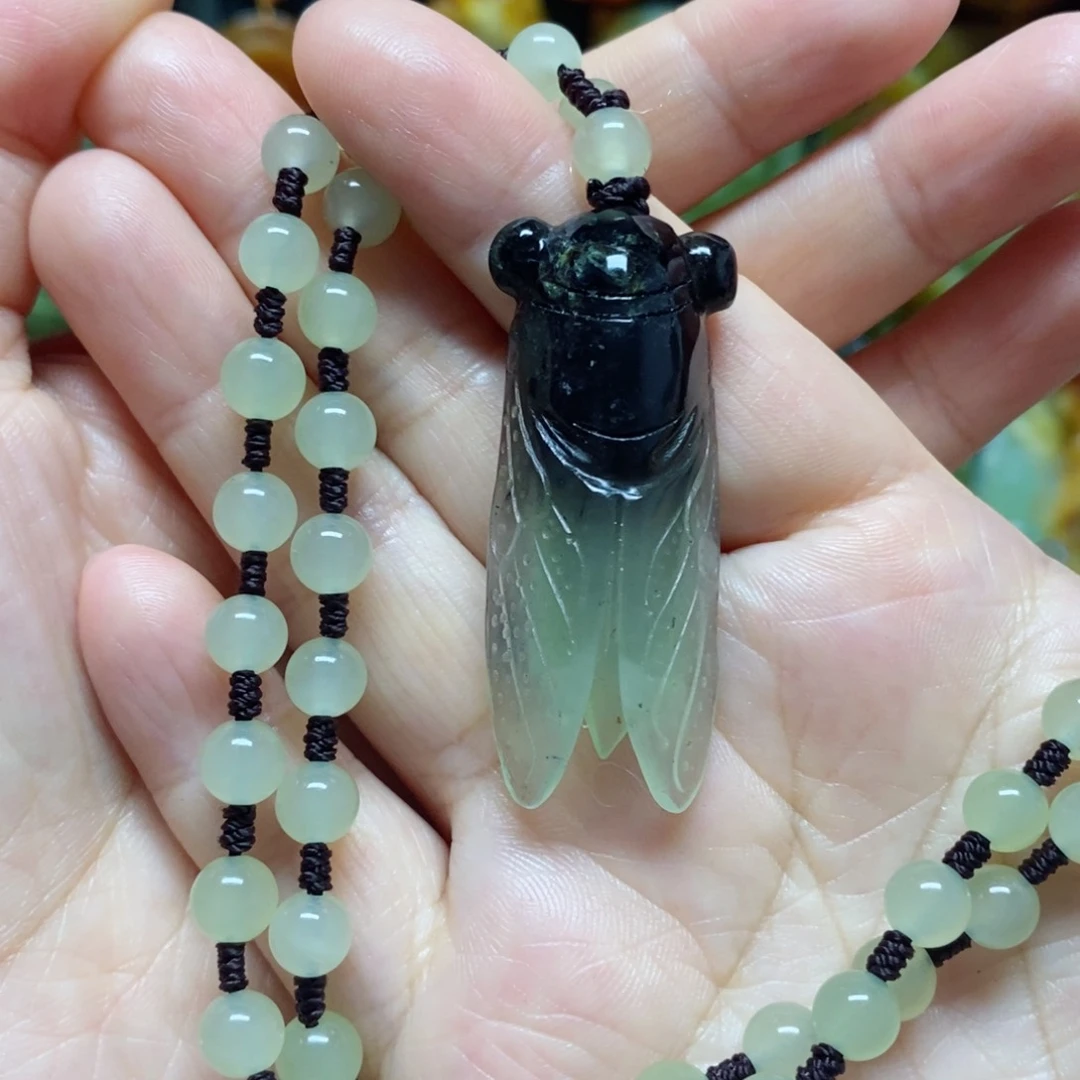 岫玉未镶嵌吊坠(赠链)