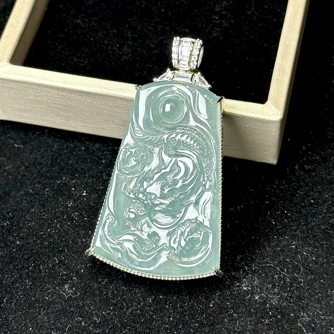 【红旭玉麟】天然翡翠A货蓝水大龙牌吊坠 多样性发一件