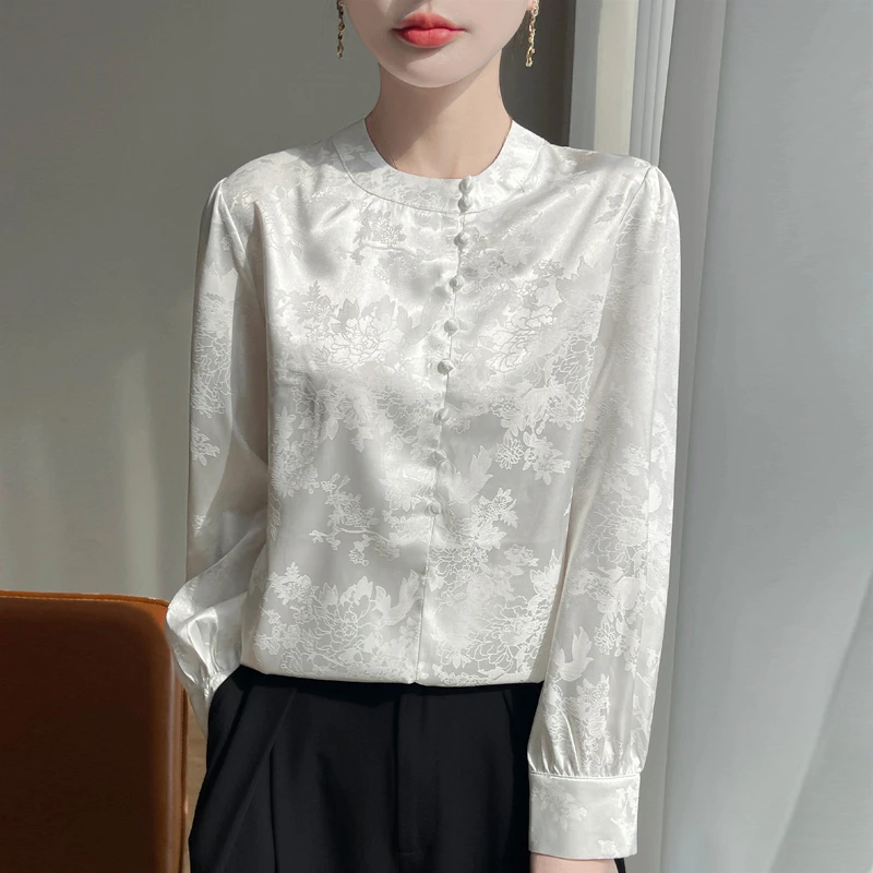 新中式国风盘扣白色缎面衬衫春季复古凉感通勤提花上衣气质衬衣女