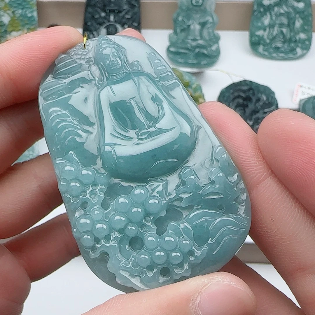 翡翠未镶嵌颈饰7888878888