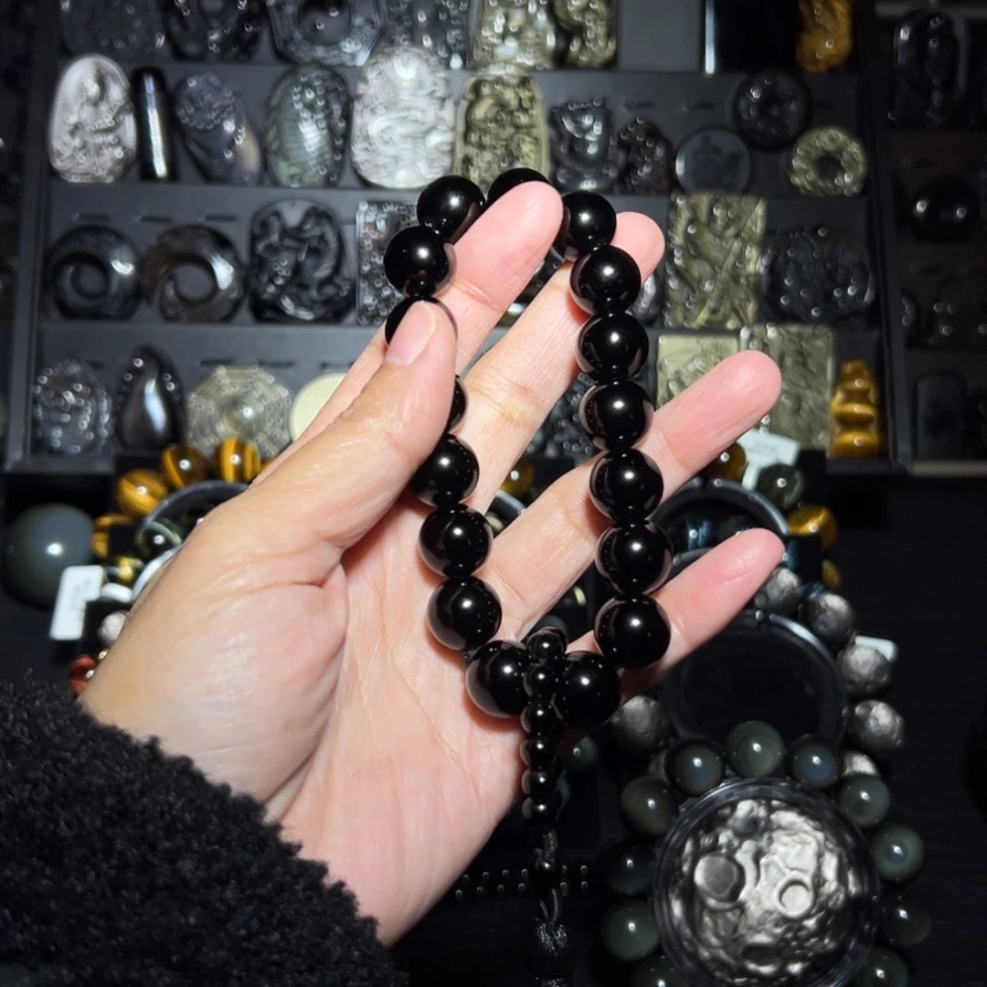 清***溪黑曜岩未镶嵌珠宝奇石