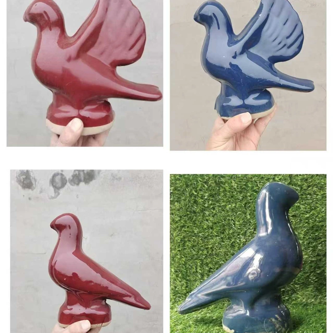 用于屋顶建筑配件的古装饰和平鸽