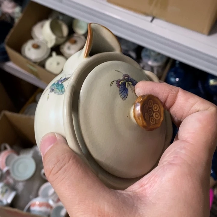 陶瓷艺术品及陶瓷制品