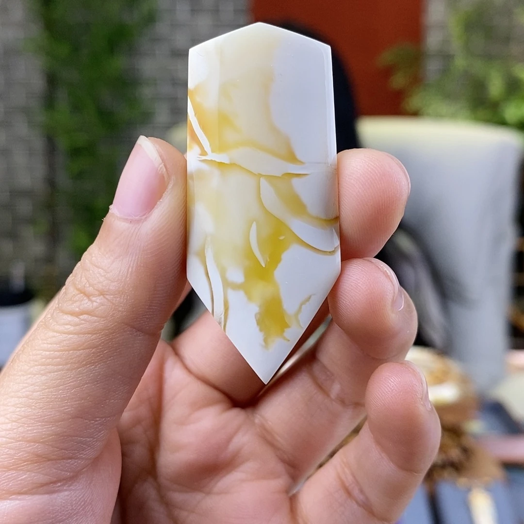 蜜蜡裸石未镶嵌蜜蜡盾牌