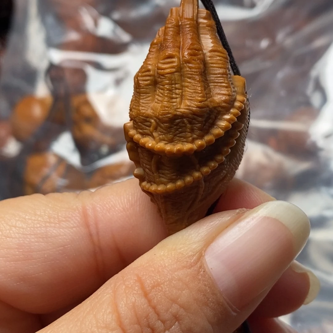 吊坠猴头核桃橄榄