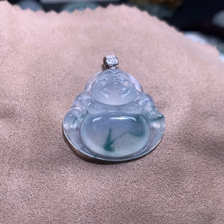 幸***保翡翠18K金镶嵌颈饰缅甸翡翠