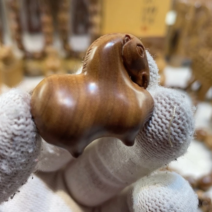 檀香木吊坠老山檀香马到成功送礼佳品高货