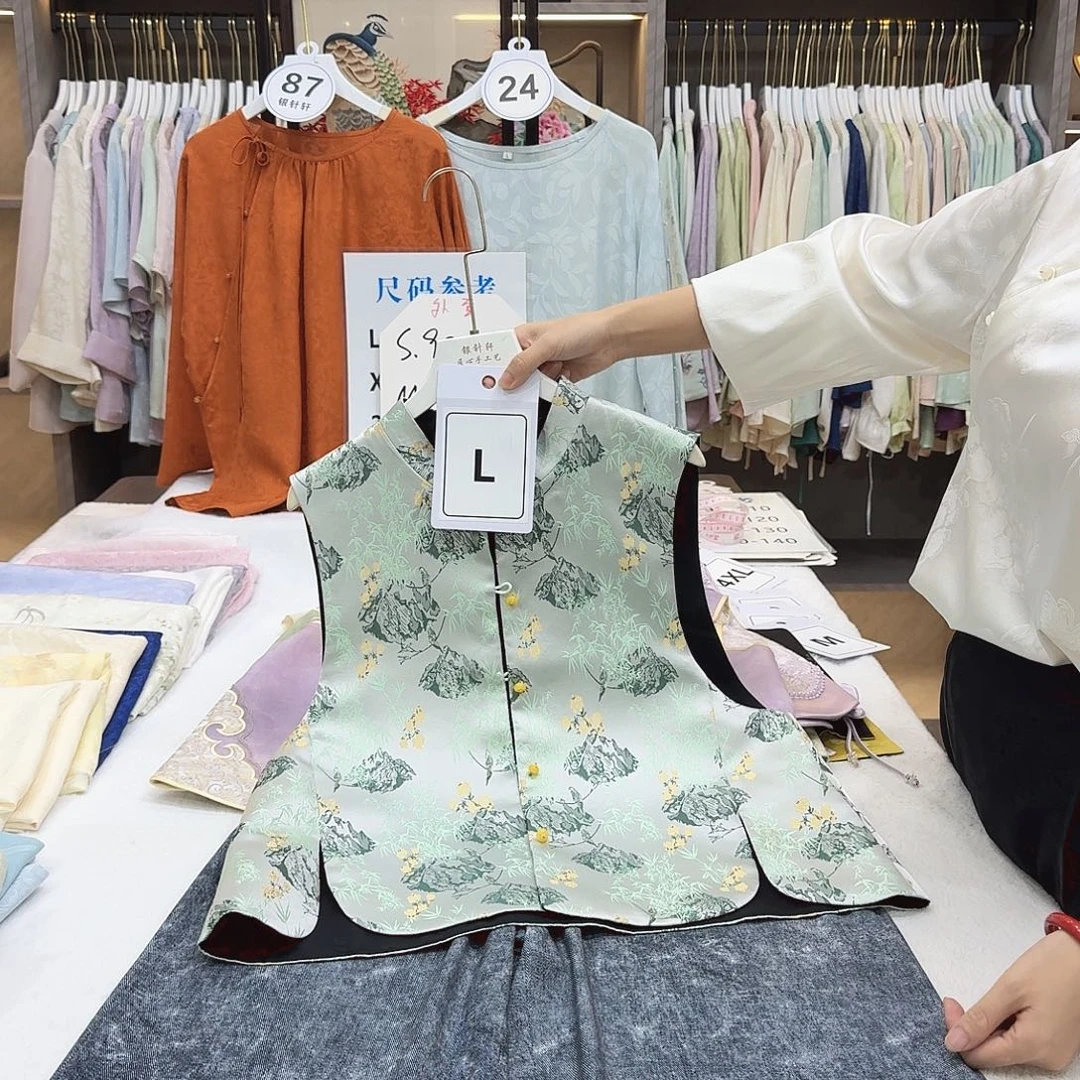 核***仁非遗传承人的精神风貌和