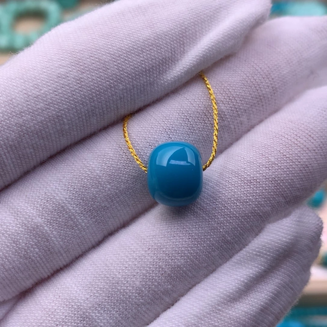 绿松石未镶嵌珠宝奇石10*8.4