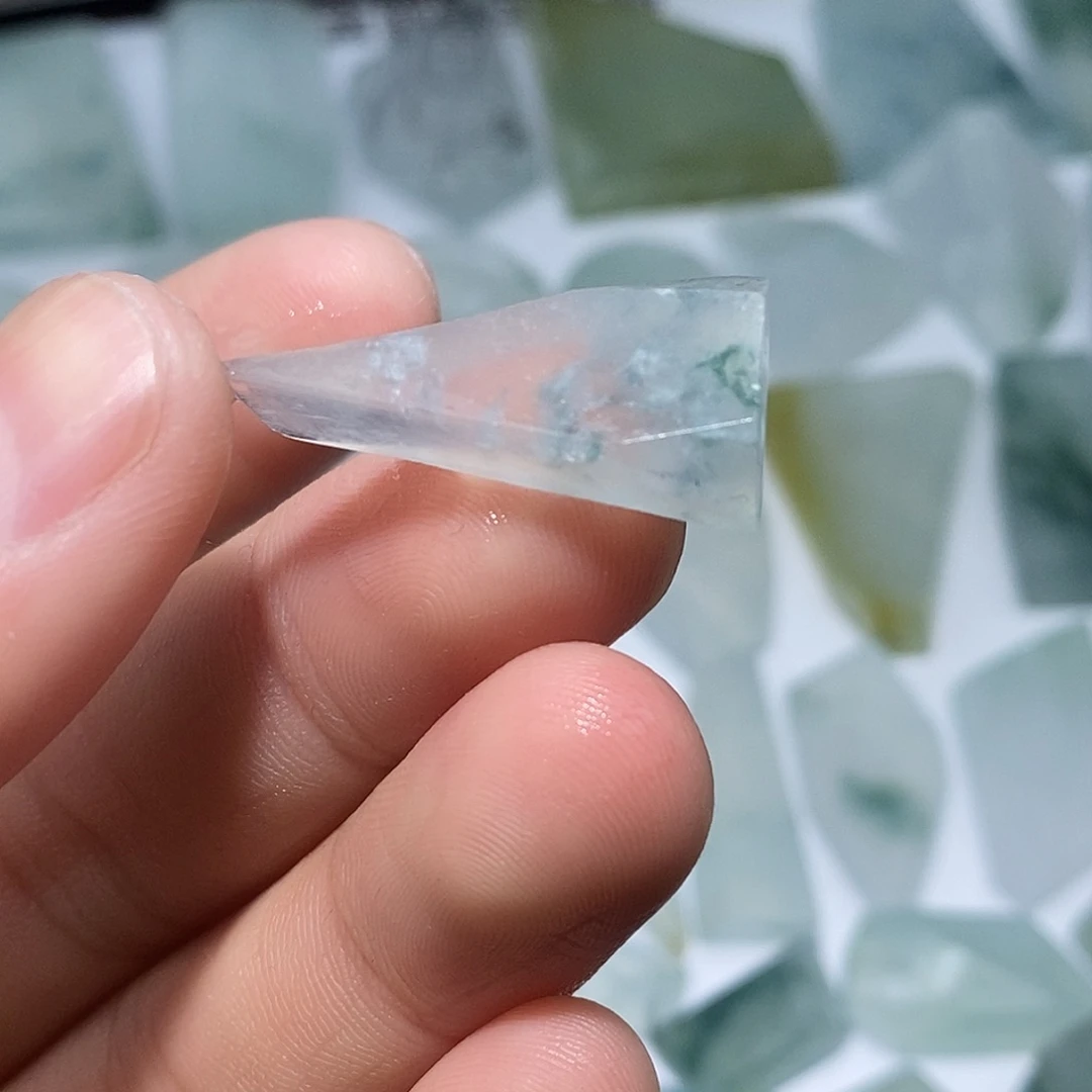 翡翠未镶嵌颈饰76543