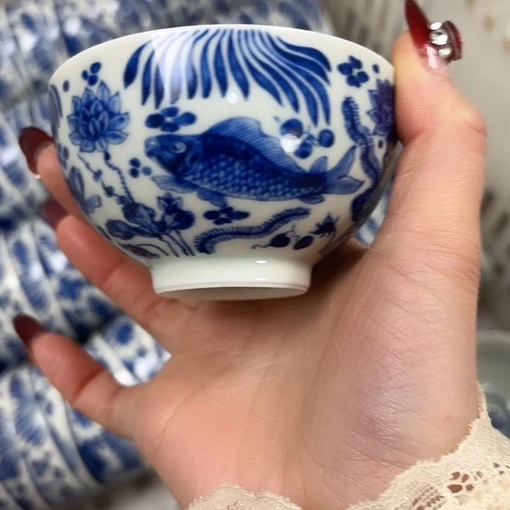 摆件陶青花鱼澡纹鸡心杯