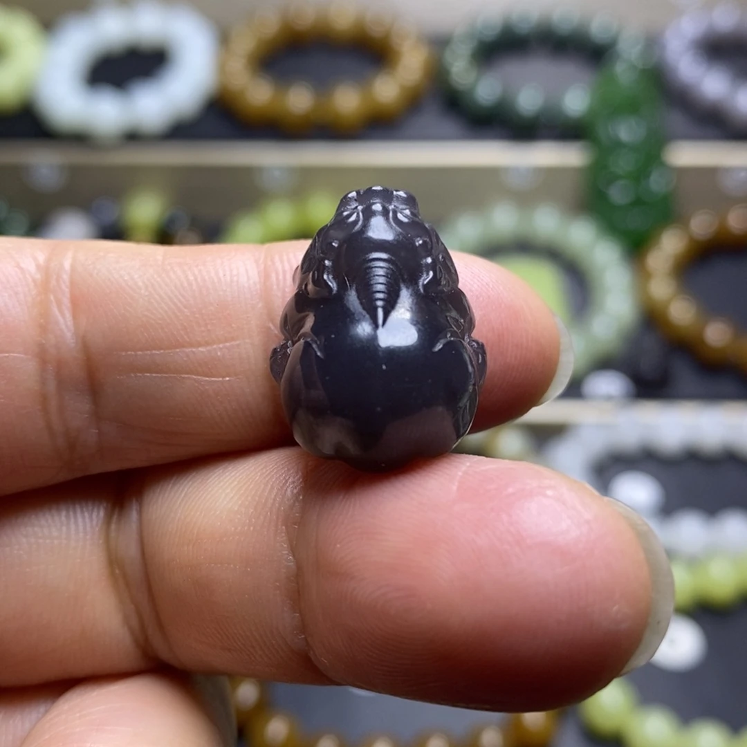 和田玉吊坠(不含链)未镶嵌