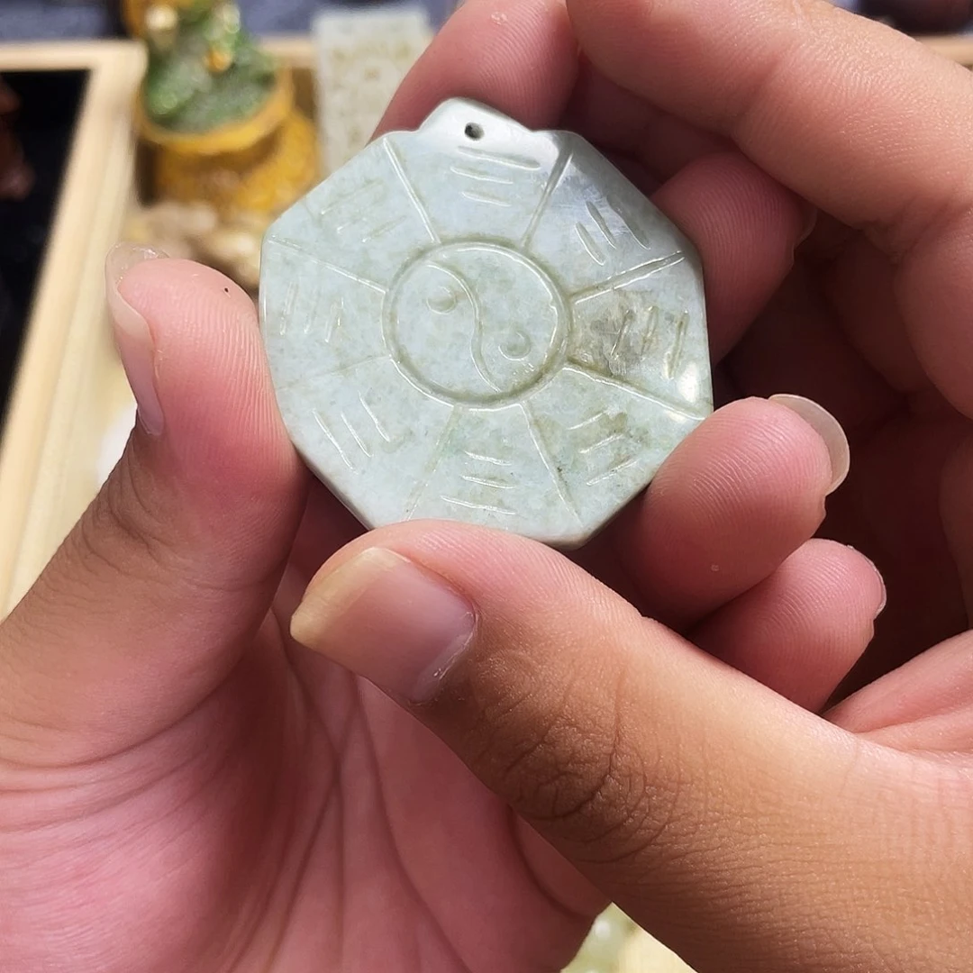 待***。陶瓷工艺品艺术品摆件