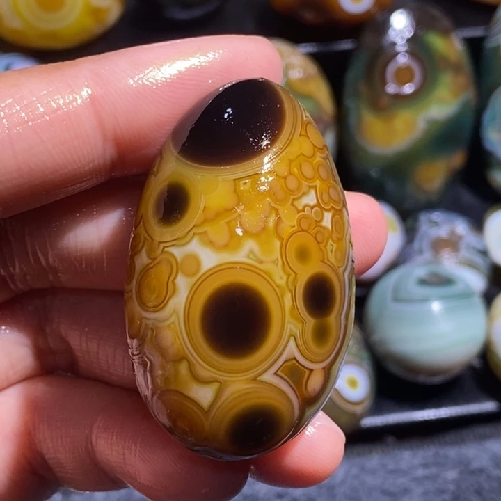 玛瑙/玉髓珠宝奇石未镶嵌