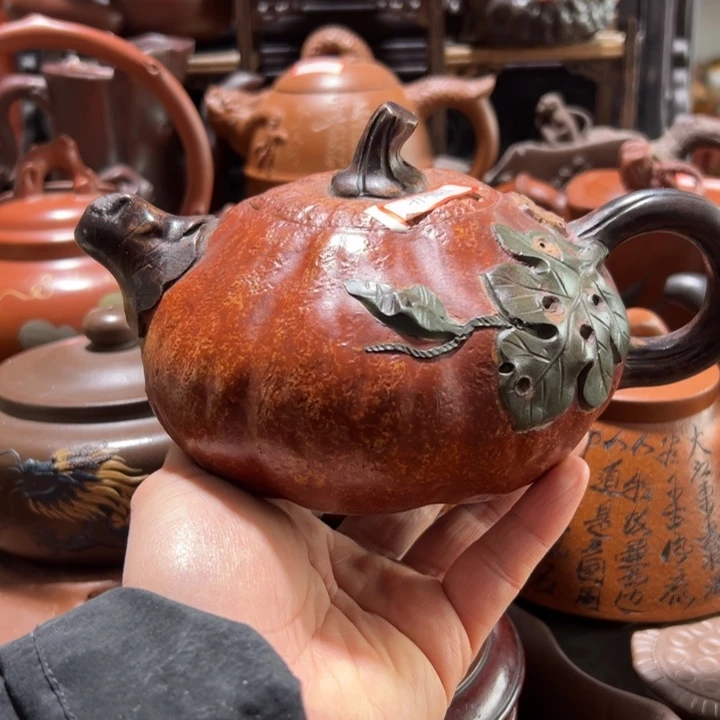 紫砂茶壶紫砂壶收藏起来吧