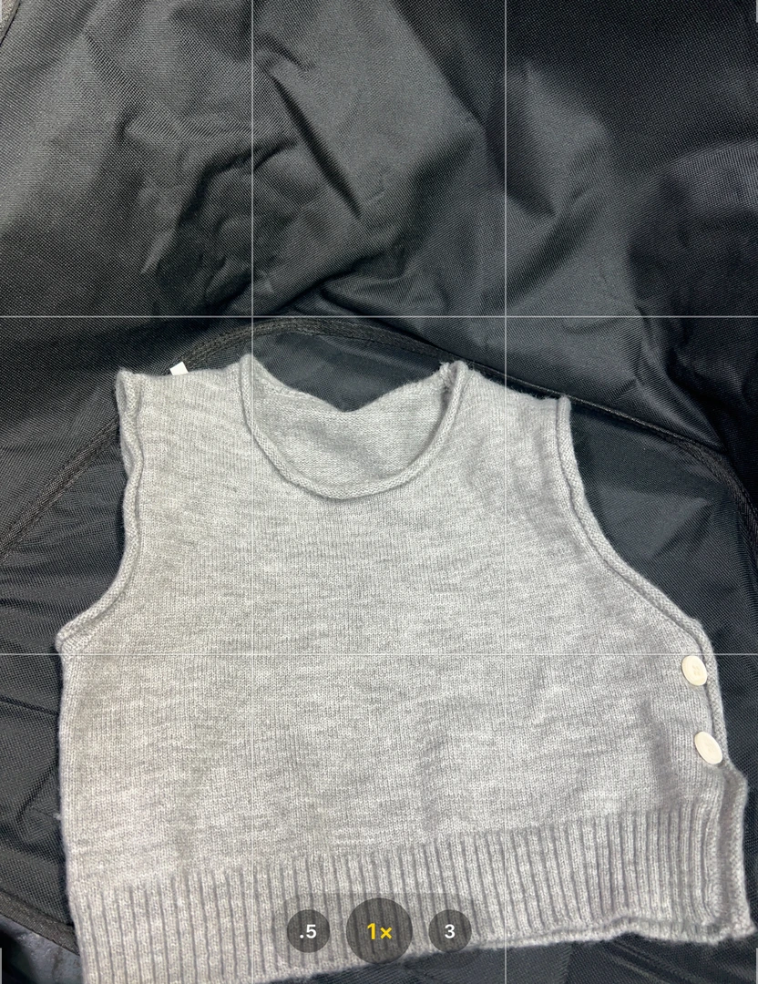 韩系设计师灰色马甲背心