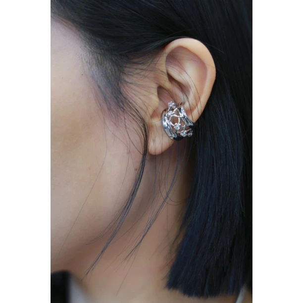 铜合金合成锆石耳饰 【妙妙精选】HUANGNAJI气质时尚耳骨夹C002