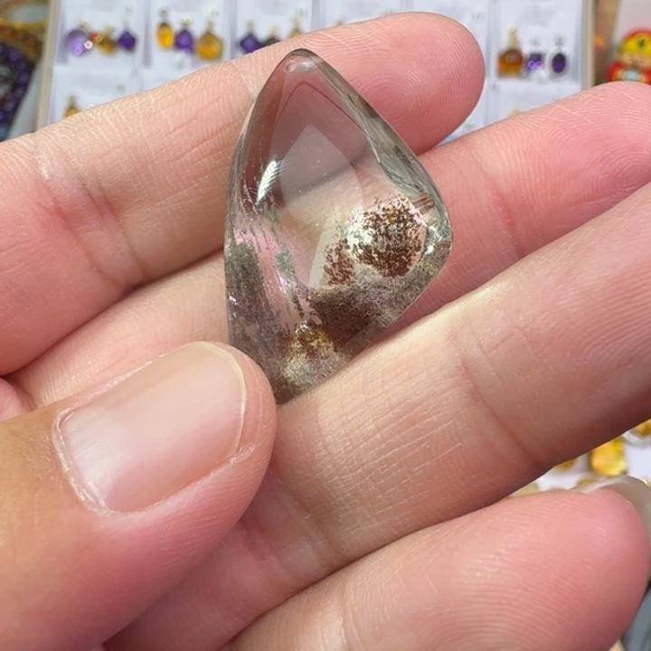 未镶嵌颈饰水晶吊坠