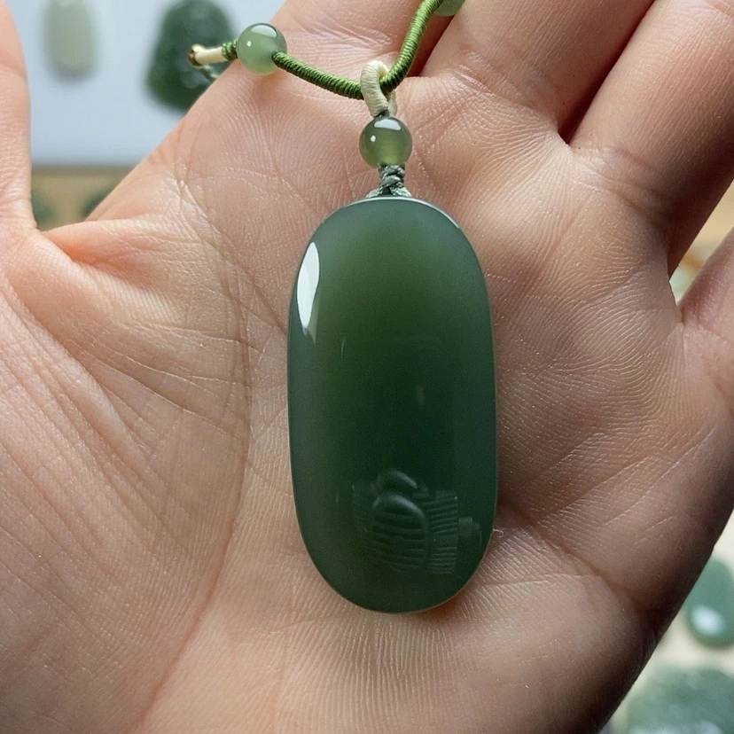 【闪购商品】颈饰未镶嵌和田玉