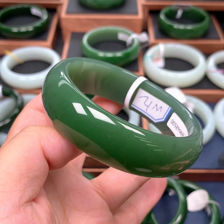 未镶嵌手镯和田玉（碧玉）62