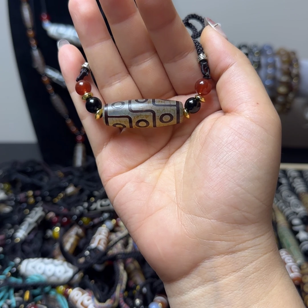 玛瑙/玉髓合金颈饰