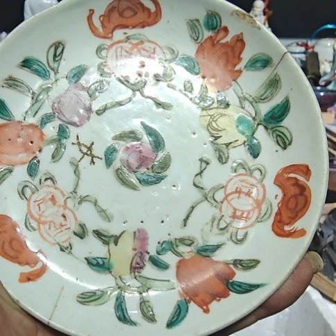 舍***得周边茶空间摆件～陶瓷盘子一只残品。