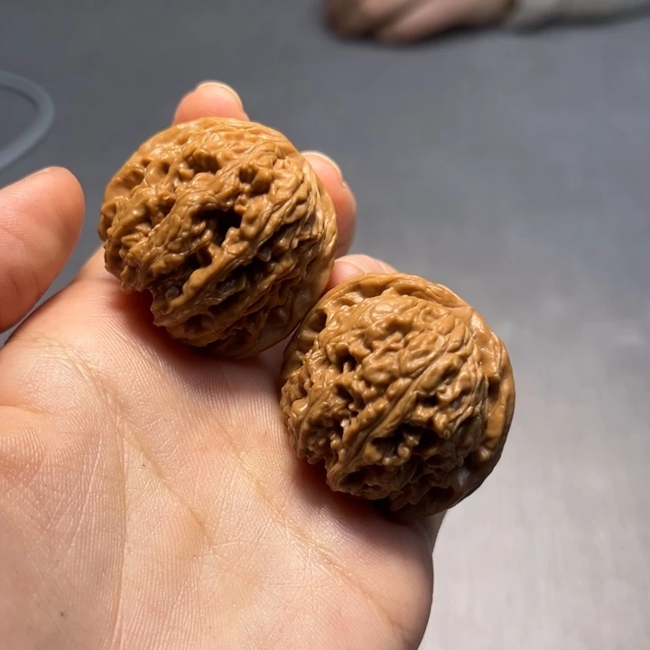 文玩核桃把件232麒麟纹元宝