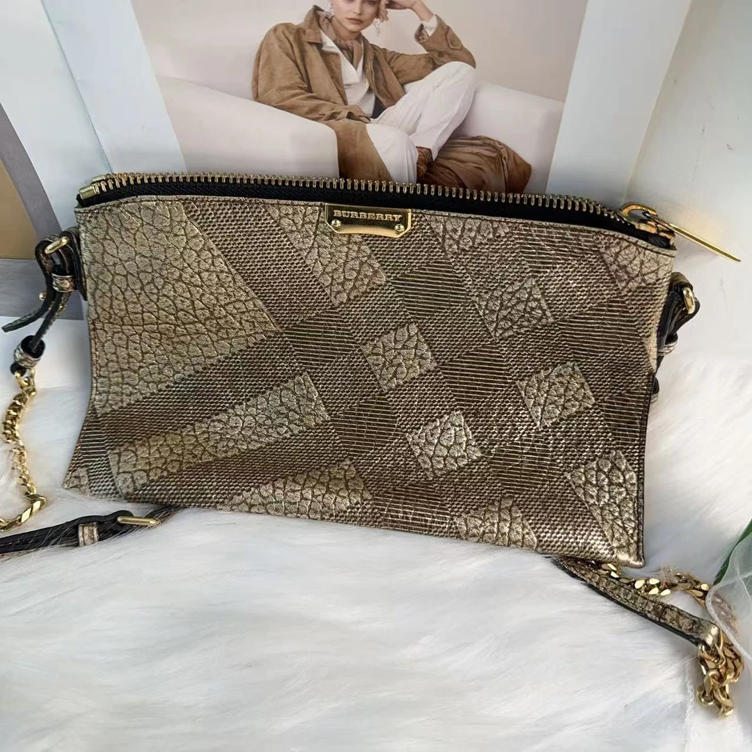 95新 BURBERRY/博柏利 博柏利条纹百搭斜挎包包