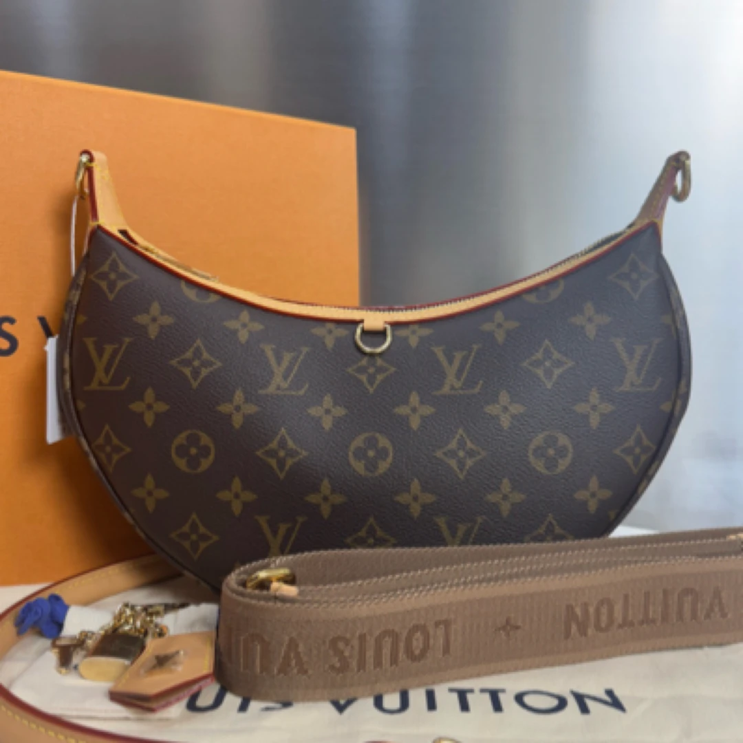 99新 LouisVuitton/路易威登 月亮包肩带单肩包12360780