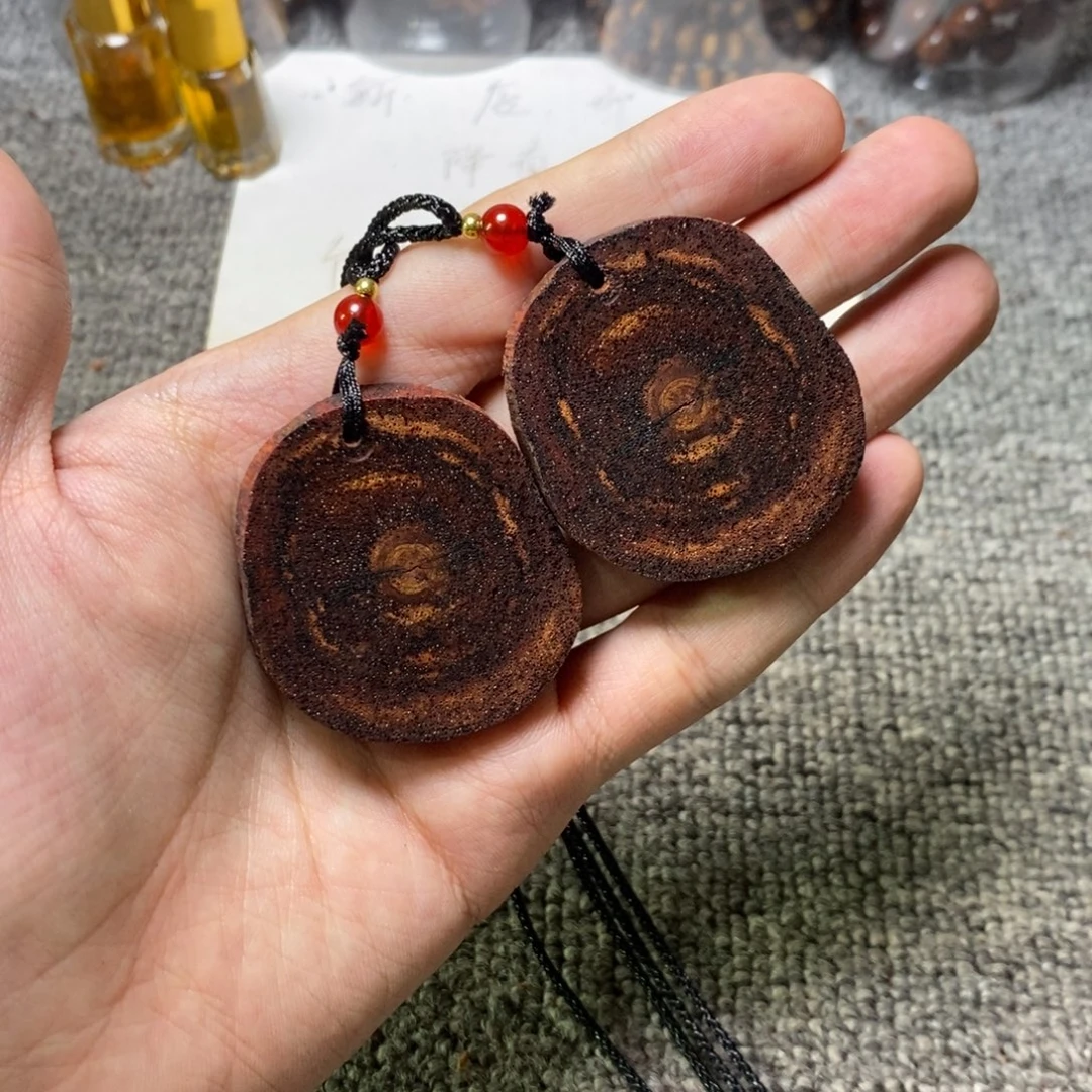 藤类02降真香黄金甲无事牌