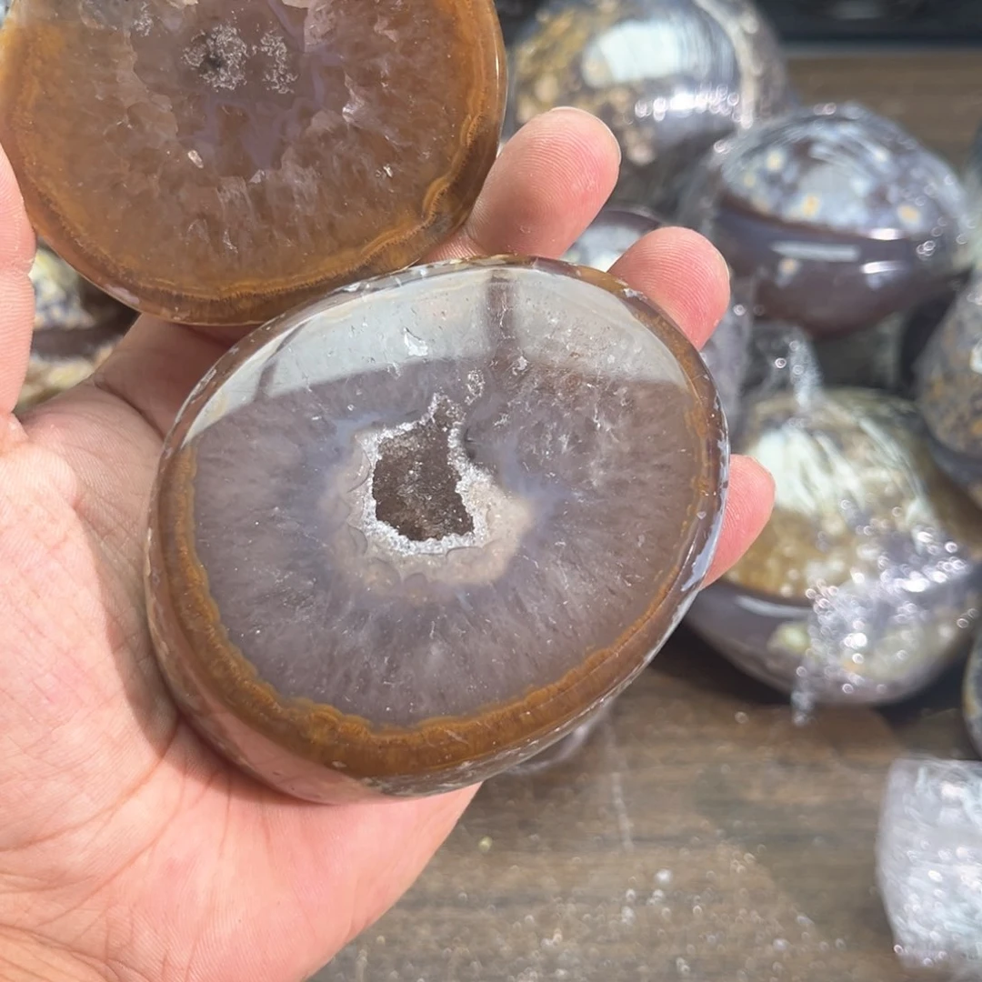未镶嵌紫晶大型摆件（非配饰）马****师