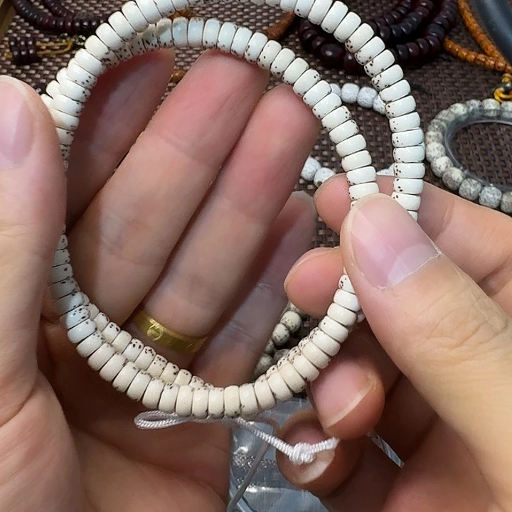 星月菩提吊坠大留白